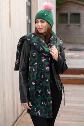 Oversized Printed Supersoft Scarf  - Forest/Light Pink